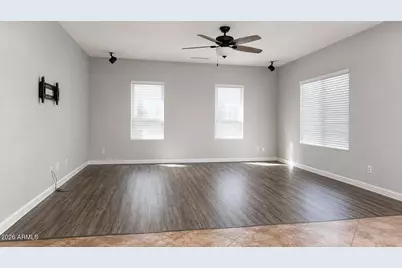 1937 W Busoni Place, Phoenix, AZ 85023 - Photo 2