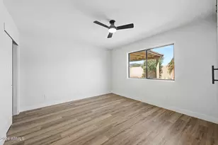 22221 N 31st Dr, Phoenix, AZ 85027 - Photo 14