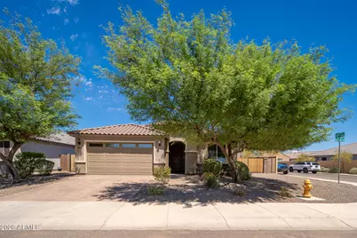 19204 W Harrison Street, Goodyear, AZ 85338 - Photo 4