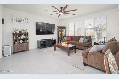 19204 W Harrison Street, Goodyear, AZ 85338 - Photo 6