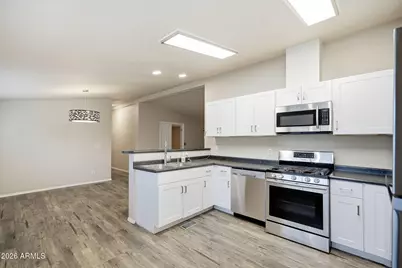 10951 N 91st Avenue #191, Peoria, AZ 85345 - Photo 12