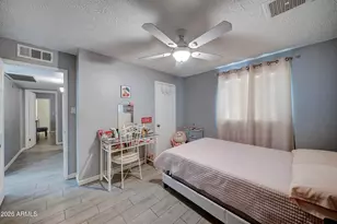 1124 W Cochise Dr, Phoenix, AZ 85021 - Photo 12