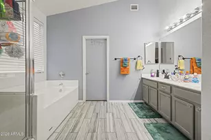 40731 N Boone Ln, Anthem, AZ 85086 - Photo 18