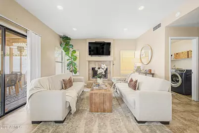 9152 E Jenan Drive, Scottsdale, AZ 85260 - Photo 12