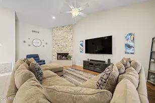 4032 E Rosemonte Dr, Phoenix, AZ 85050 - Photo 20