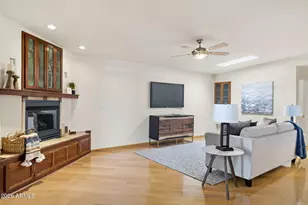 1053 E Sandpiper Dr, Tempe, AZ 85283 - Photo 26