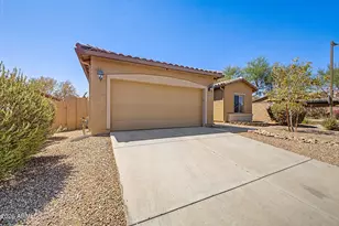 10960 N 162nd Ln, Surprise, AZ 85379 - Photo 2