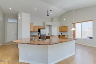 155 E Liberty Ln, Gilbert, AZ 85296 - Photo 8