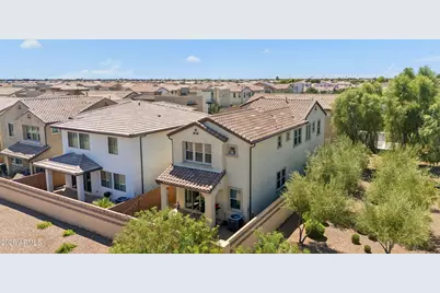 1917 S Follett Way, Gilbert, AZ 85295 - Photo 34