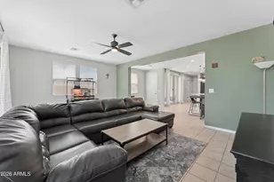 1917 S Follett Way, Gilbert, AZ 85295 - Photo 8
