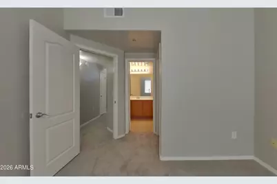 3250 W Greenway Road #109, Phoenix, AZ 85053 - Photo 8