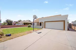 4642 N 87th Ave, Phoenix, AZ 85037 - Photo 4