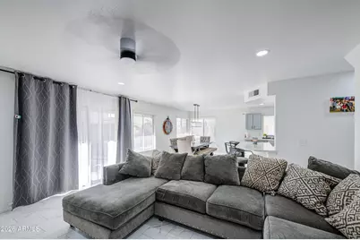 7228 S 42nd Drive, Phoenix, AZ 85041 - Photo 12