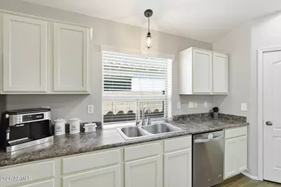 38528 N Dave Street, San Tan Valley, AZ 85140 - Photo 18