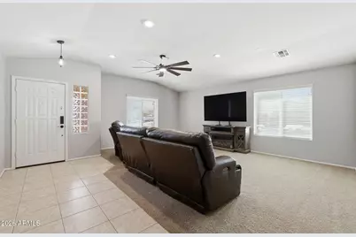 38528 N Dave Street, San Tan Valley, AZ 85140 - Photo 4