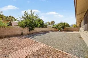 4827 E Paiute St, Phoenix, AZ 85044 - Photo 30