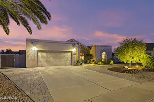 9861 W Escuda Dr, Peoria, AZ 85382 - Photo 2