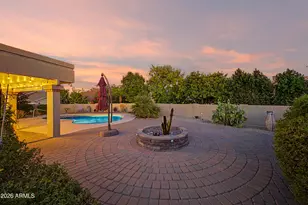 9861 W Escuda Dr, Peoria, AZ 85382 - Photo 14