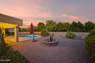 9861 W Escuda Dr, Peoria, AZ 85382 - Photo 26