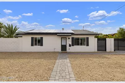 4445 N Longview Avenue, Phoenix, AZ 85014 - Photo 2