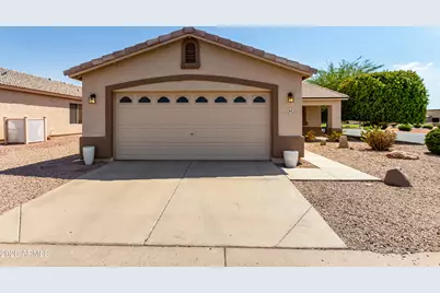 2101 S Meridian Road #301, Apache Junction, AZ 85120 - Photo 2