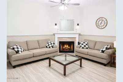 8140 N 107th Avenue #112, Peoria, AZ 85345 - Photo 6