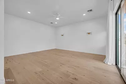 4410 E Turney Avenue, Phoenix, AZ 85018 - Photo 24