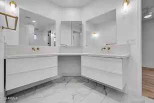 4410 E Turney Ave, Phoenix, AZ 85018 - Photo 20
