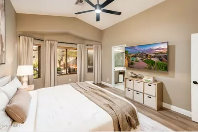 25821 N 41st Drive, Phoenix, AZ 85083 - Photo 22