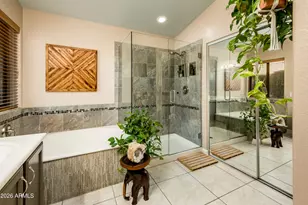 25821 N 41st Dr, Phoenix, AZ 85083 - Photo 26