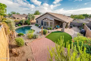 25821 N 41st Dr, Phoenix, AZ 85083 - Photo 34