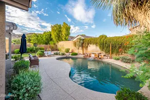 25821 N 41st Dr, Phoenix, AZ 85083 - Photo 34