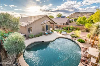 25821 N 41st Drive, Phoenix, AZ 85083 - Photo 32
