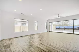 5931 E Redmont Dr, Mesa, AZ 85215 - Photo 8