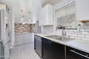 102 W Maryland Ave, Phoenix, AZ 85013 - Photo 16