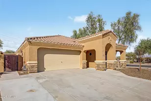 2836 E Jj Ranch Rd, Phoenix, AZ 85024 - Photo 46