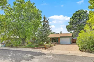 1055 N Manzanita Way, Flagstaff, AZ 86001 - Photo 1