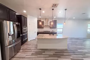 2626 W Gray Wolf Trail, Phoenix, AZ 85085 - Photo 2