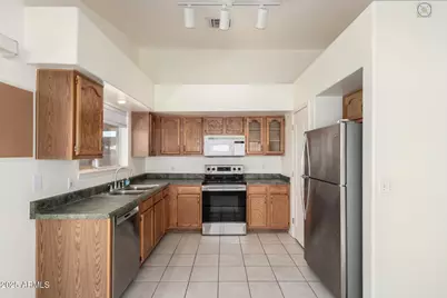 2130 N Sweetwater Drive, Casa Grande, AZ 85122 - Photo 12