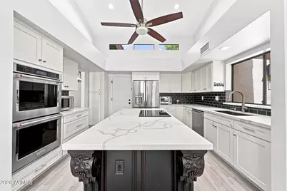 8405 E Turquoise Avenue, Scottsdale, AZ 85258 - Photo 14