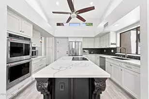 8405 E Turquoise Ave, Scottsdale, AZ 85258 - Photo 14
