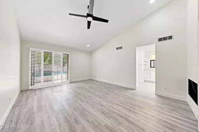 8405 E Turquoise Avenue, Scottsdale, AZ 85258 - Photo 30