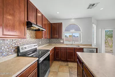 2642 S 90th Glen, Tolleson, AZ 85353 - Photo 10