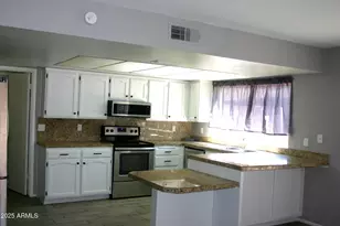 2217 S Las Flores, Mesa, AZ 85202 - Photo 2