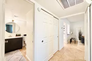 267 W Hillside St, Mesa, AZ 85201 - Photo 20