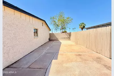 267 W Hillside Street, Mesa, AZ 85201 - Photo 36