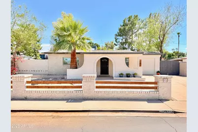 267 W Hillside Street, Mesa, AZ 85201 - Photo 1