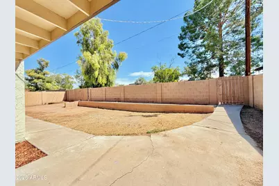 267 W Hillside Street, Mesa, AZ 85201 - Photo 34
