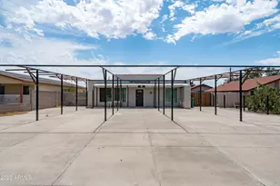 8215 E 6th Ave, Mesa, AZ 85208 - Photo 2
