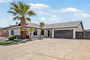 3109 W Beck Ln, Phoenix, AZ 85053 - Photo 2